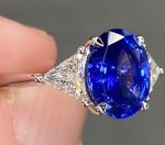 Oval Cut Blue Sapphire Gemstone Lab Grown Diamond Gold Ring - Image 2
