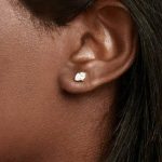 Beautiful Earrings Lab Grown Diamond Gold - Image 2