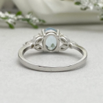 Oval Cut Aquamarine Gemstone Gold Ring - Image 3
